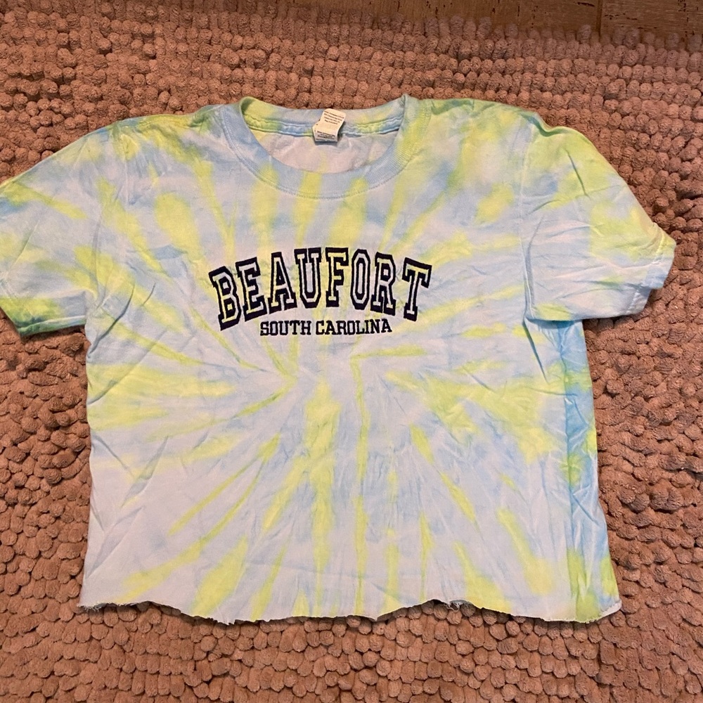 Cute crop top !!